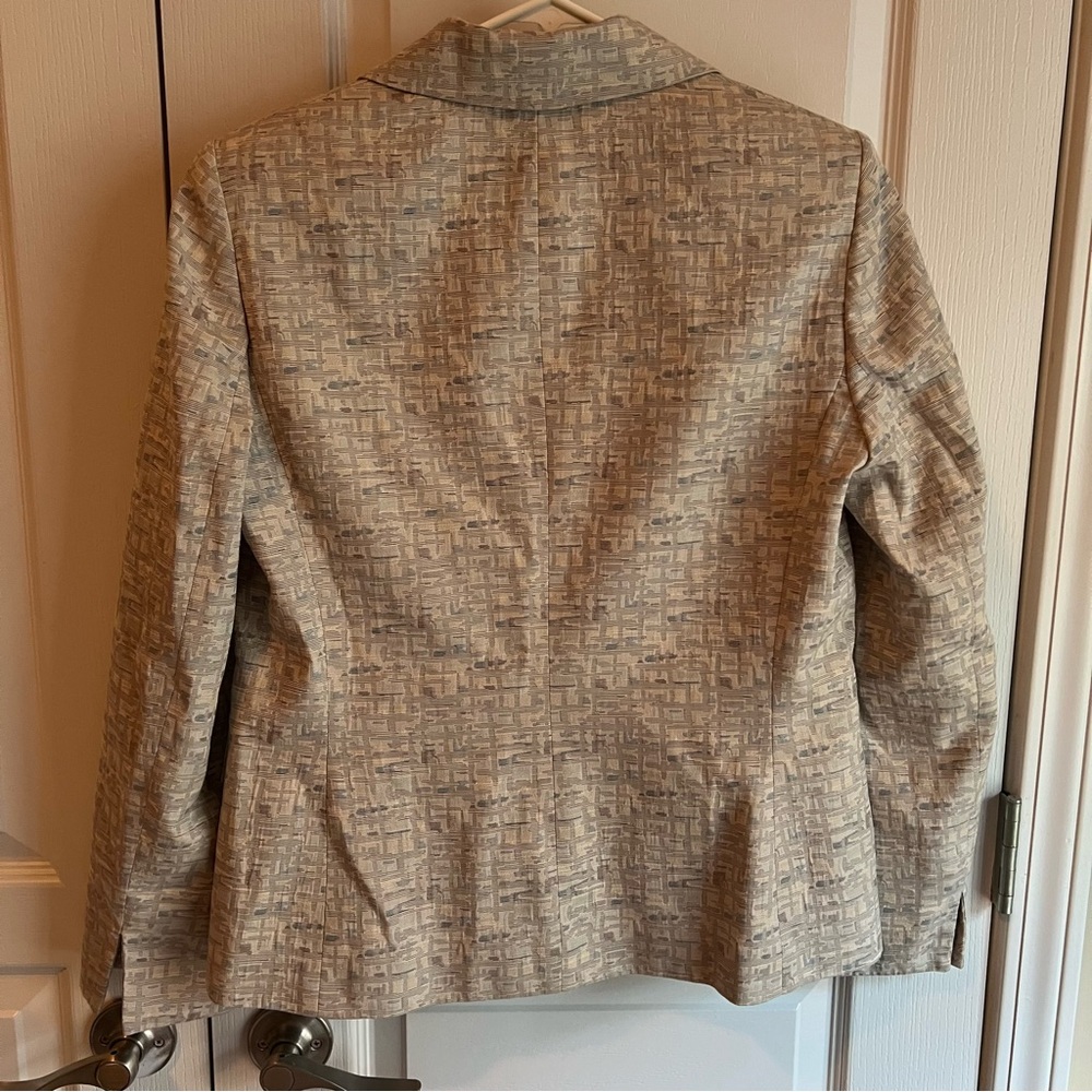 Evan Picone Women's Textured Beige Blazer Size 8 - Picture 2 of 6